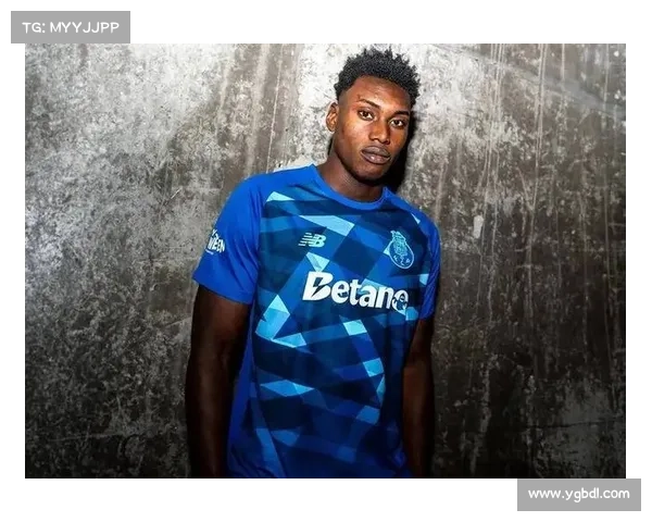 波尔图拟永久封存 2 号球衣：传奇队长科斯塔的精神图腾